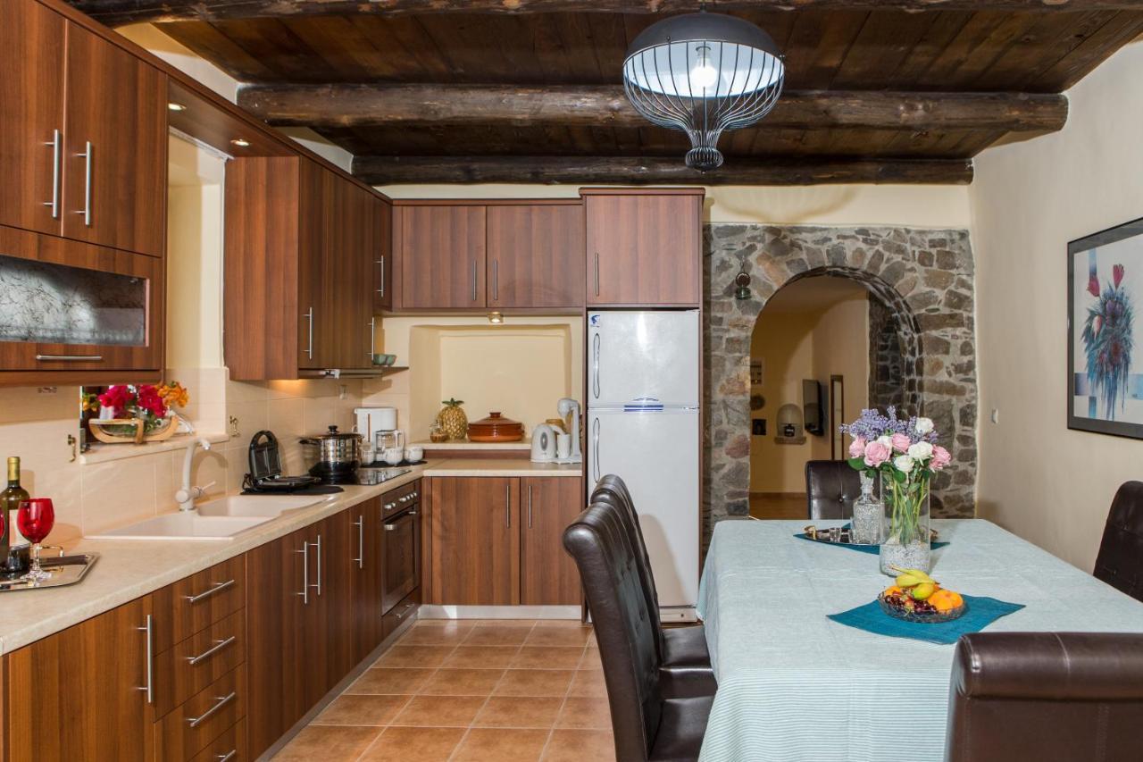 Tzouganos Villa Sfinarion Bagian luar foto