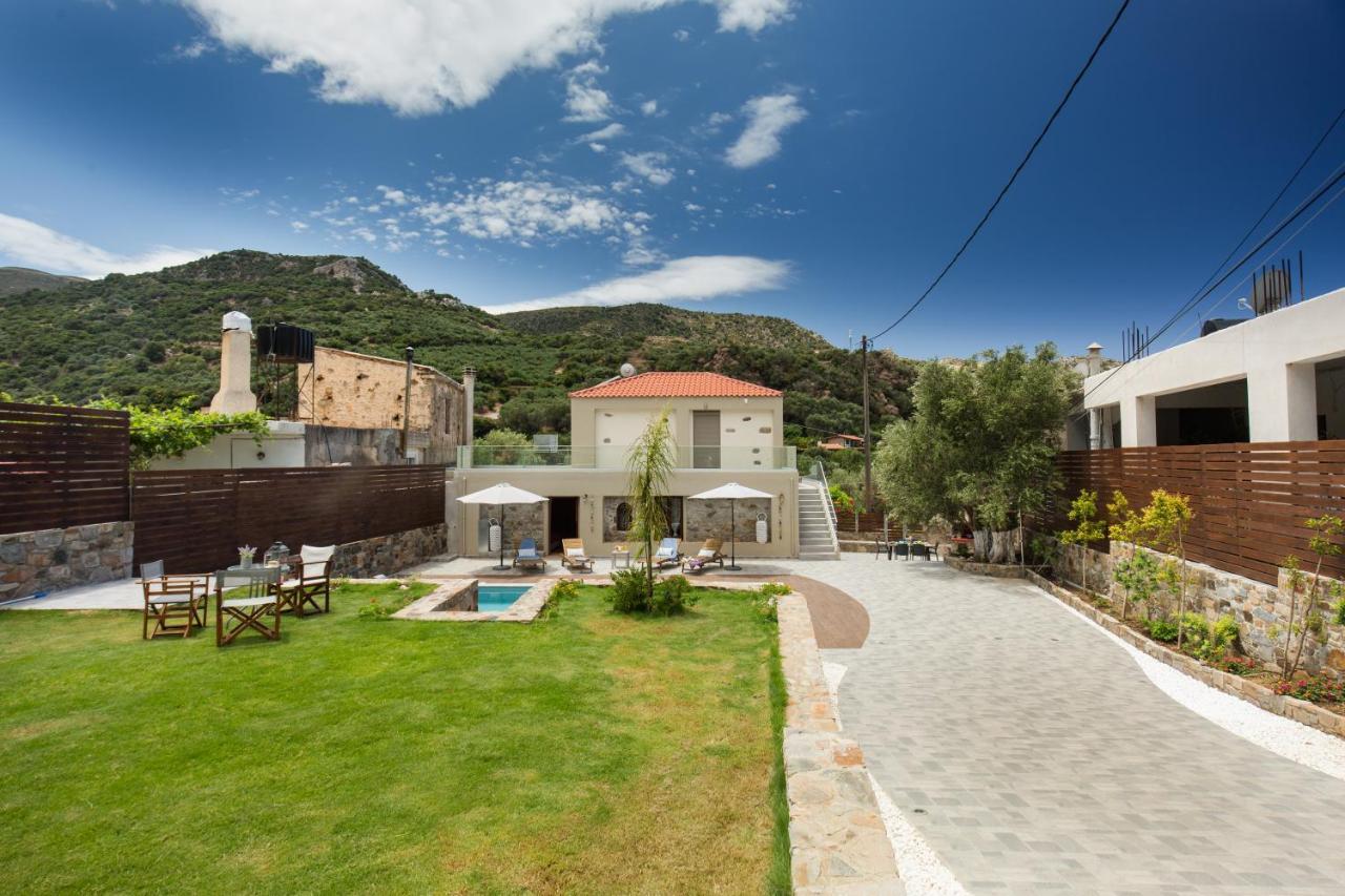 Tzouganos Villa Sfinarion Bagian luar foto