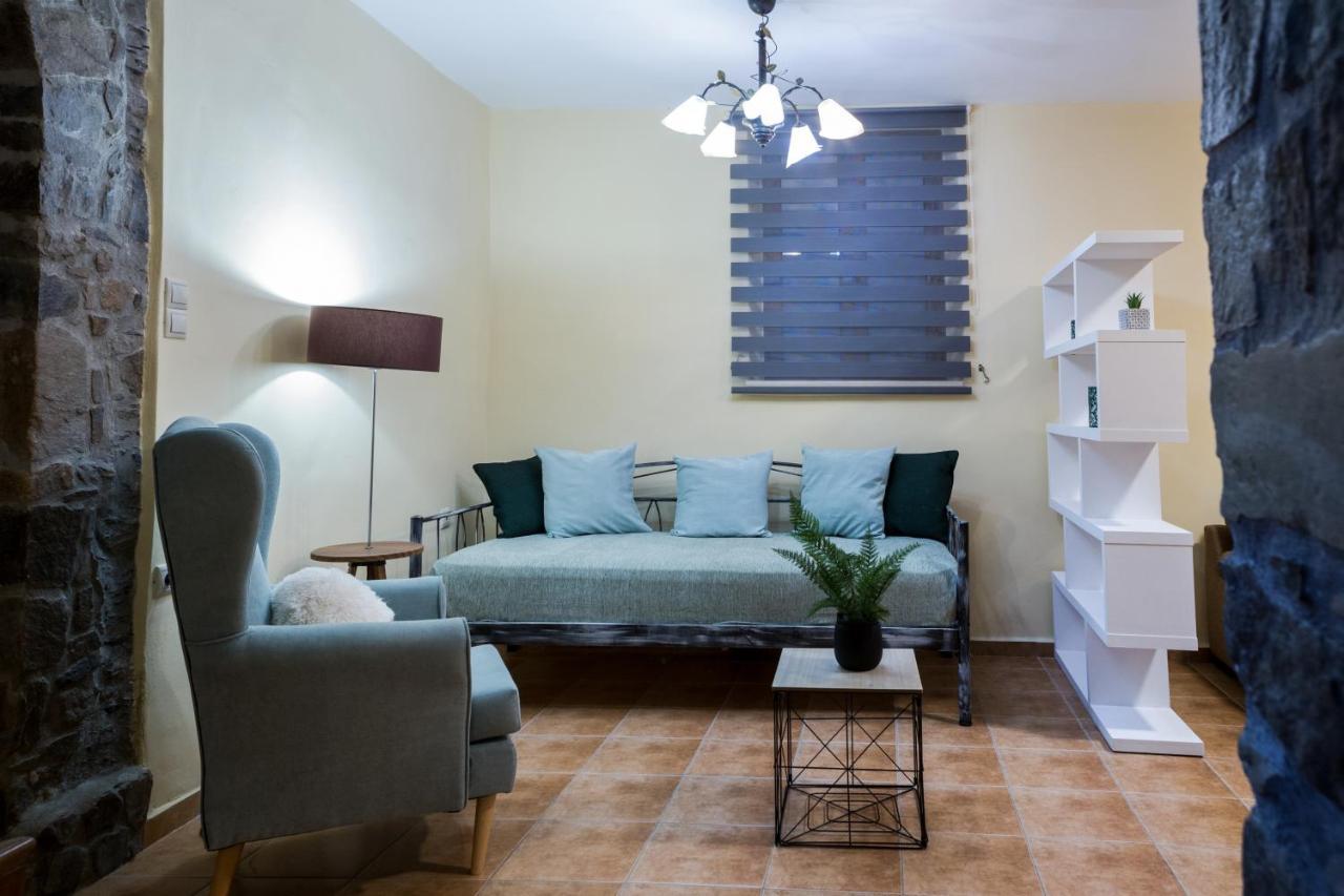 Tzouganos Villa Sfinarion Bagian luar foto